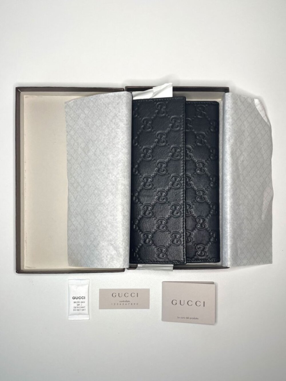 Gucci Guccissima Leather Wallet, Excellent Condition, Matte Black - Picture 15 of 16